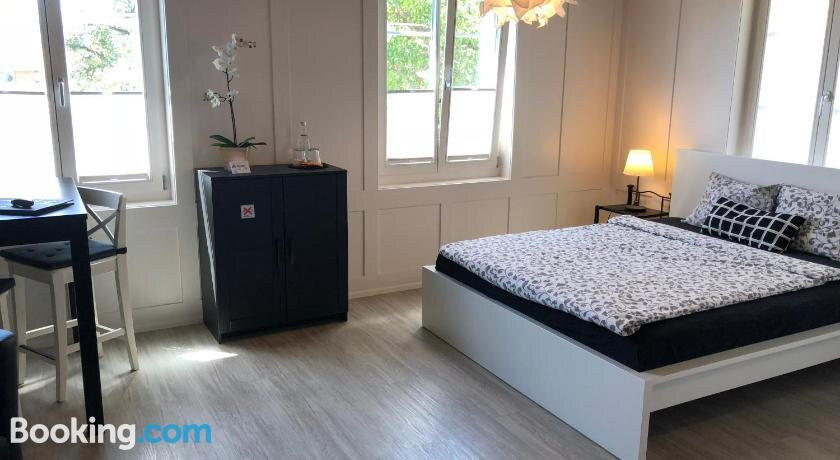Bed & Breakfast von May