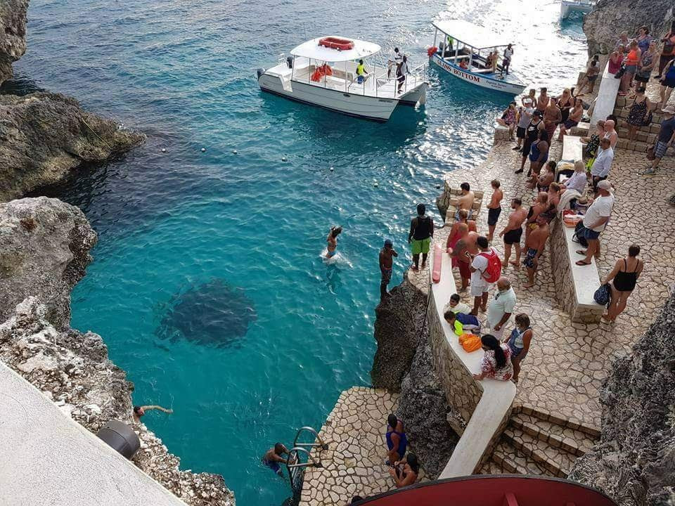 Major 1 Tours-蒙特戈贝必去景点