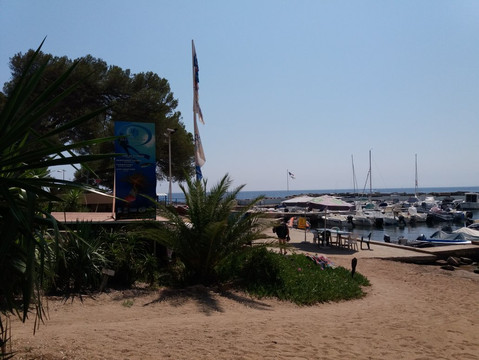 Euro Plongee-Saint-Raphael必去景点