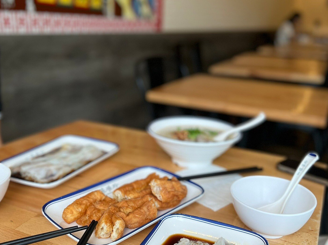 Yat Tiu Rice Noodle Rolls