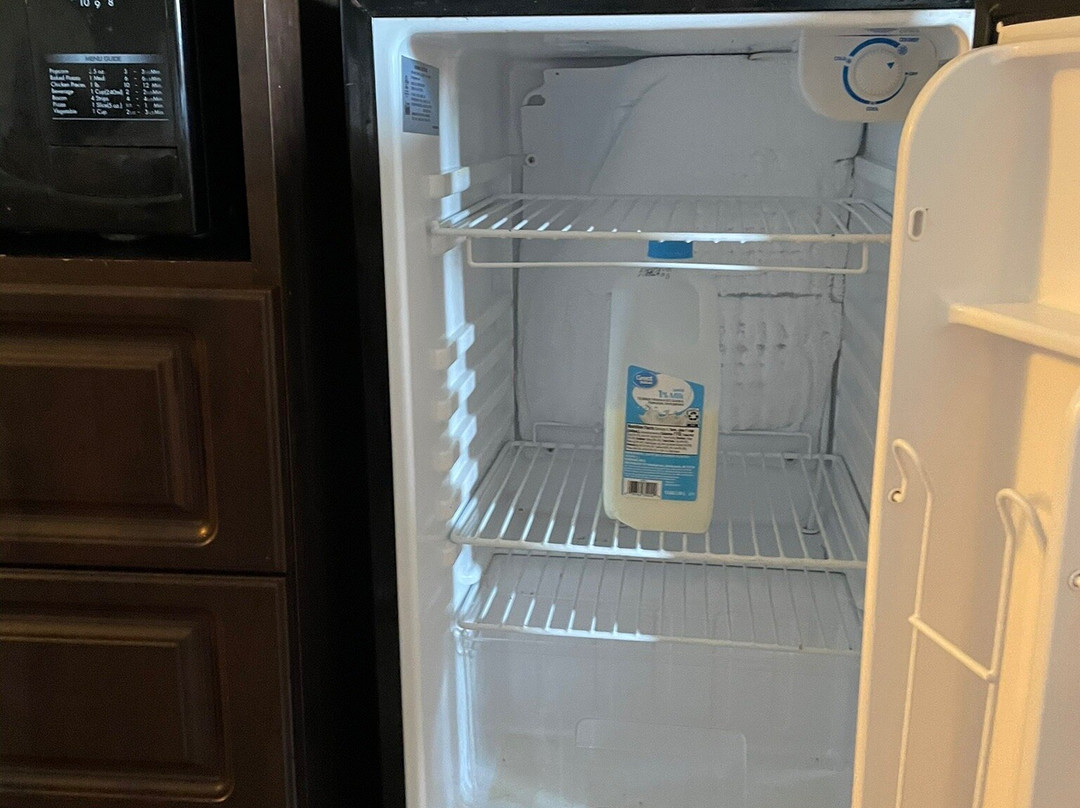 萨拉索塔速8酒店-近西耶斯特基主图