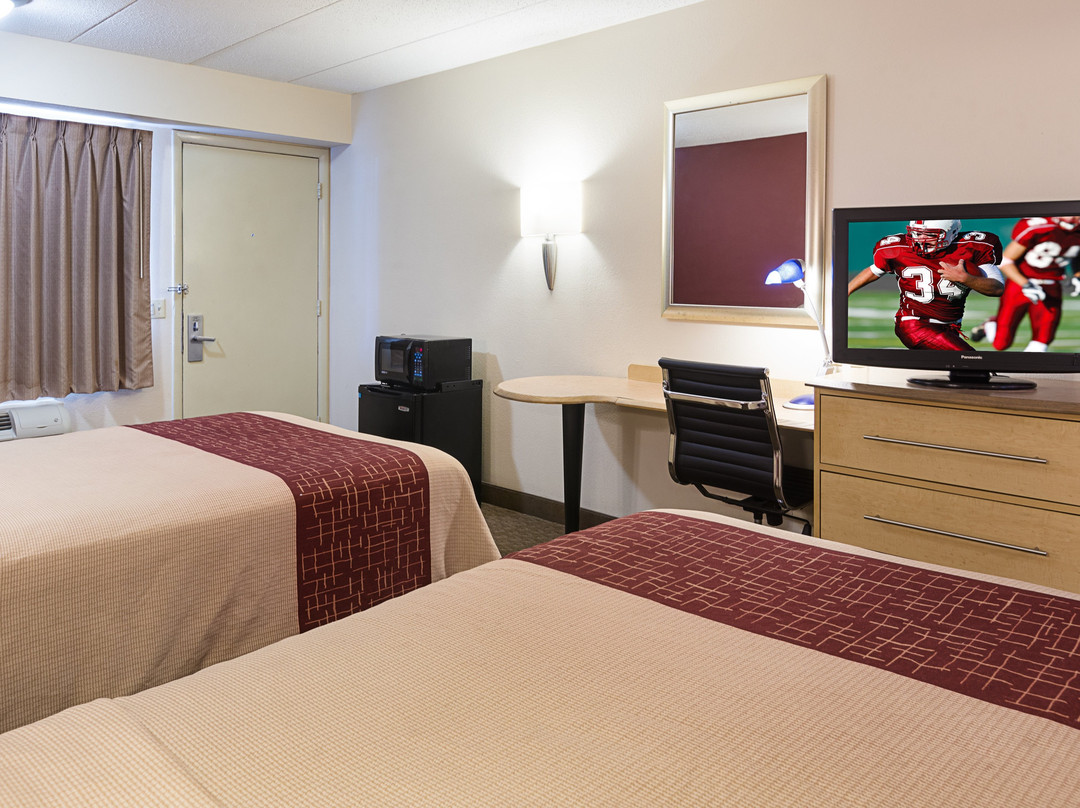 Red Roof Inn Detroit - Farmington Hills主图