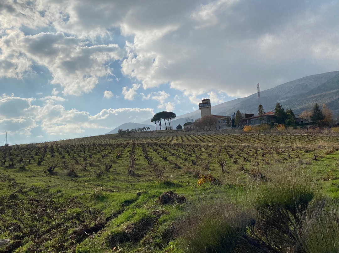 Cave Kouroum-Kafraiya必去景点