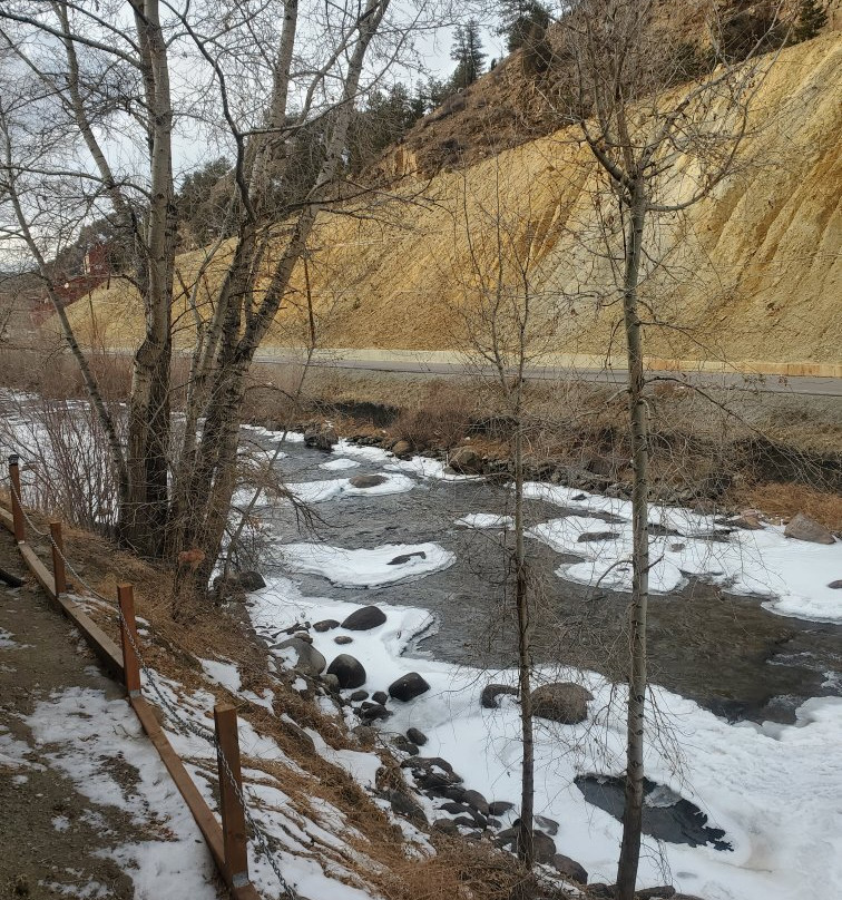 Argo Inn and Suites主图