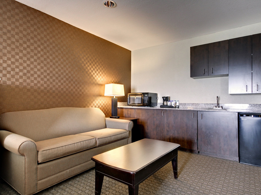 Holiday Inn Express & Suites Peru - LaSalle Area by IHG主图