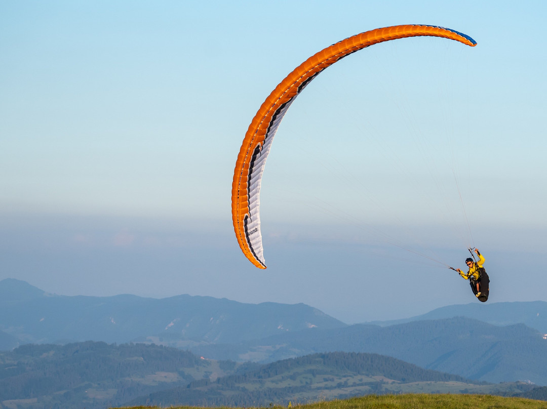 Paragliding Zlatibor景点图片