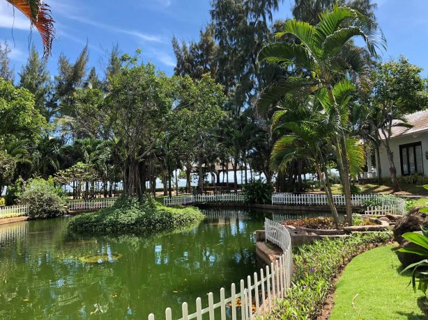 河川卡梅利纳海滩度假酒店-家庭/游戏区
