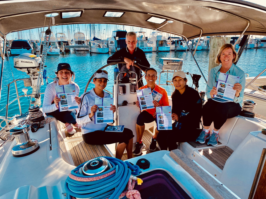 Oceanwest Charters-巴瑟尔顿必去景点