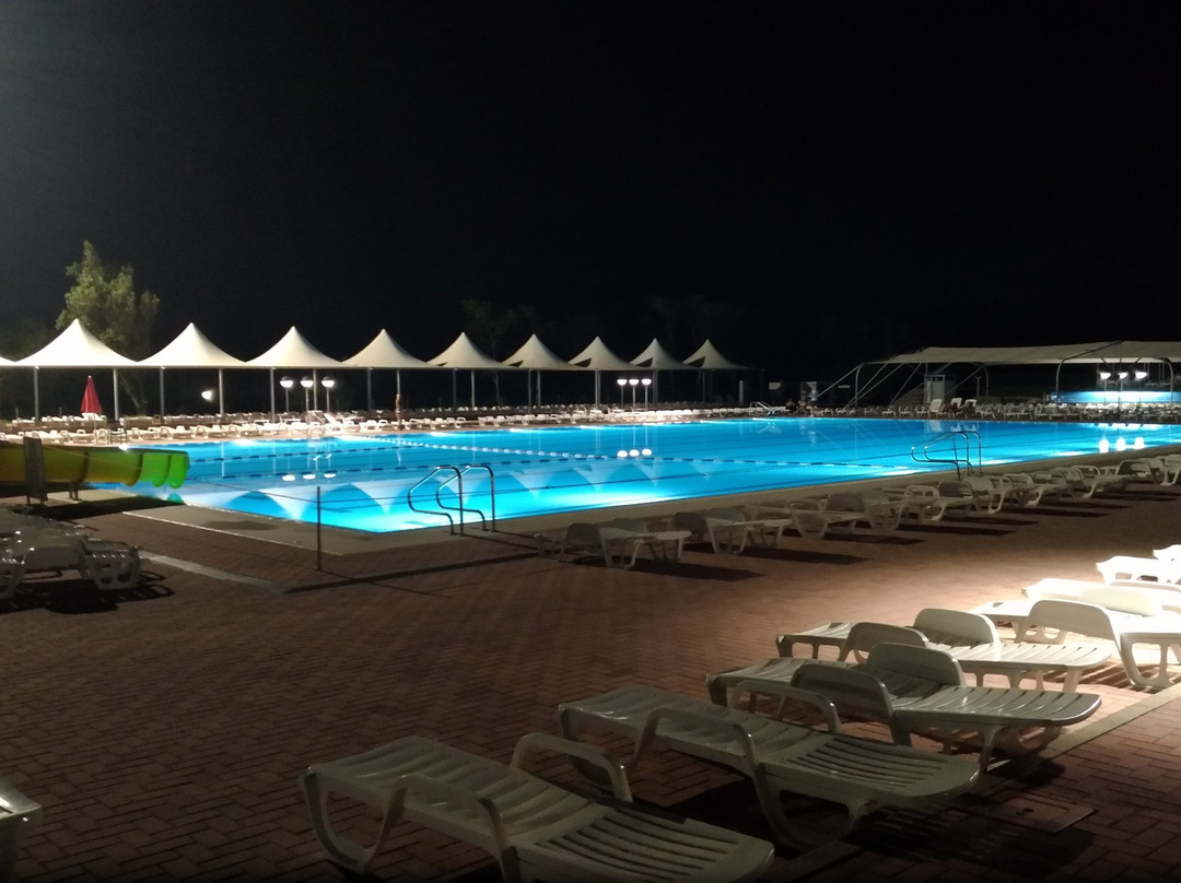 Isamar Holiday Village主图
