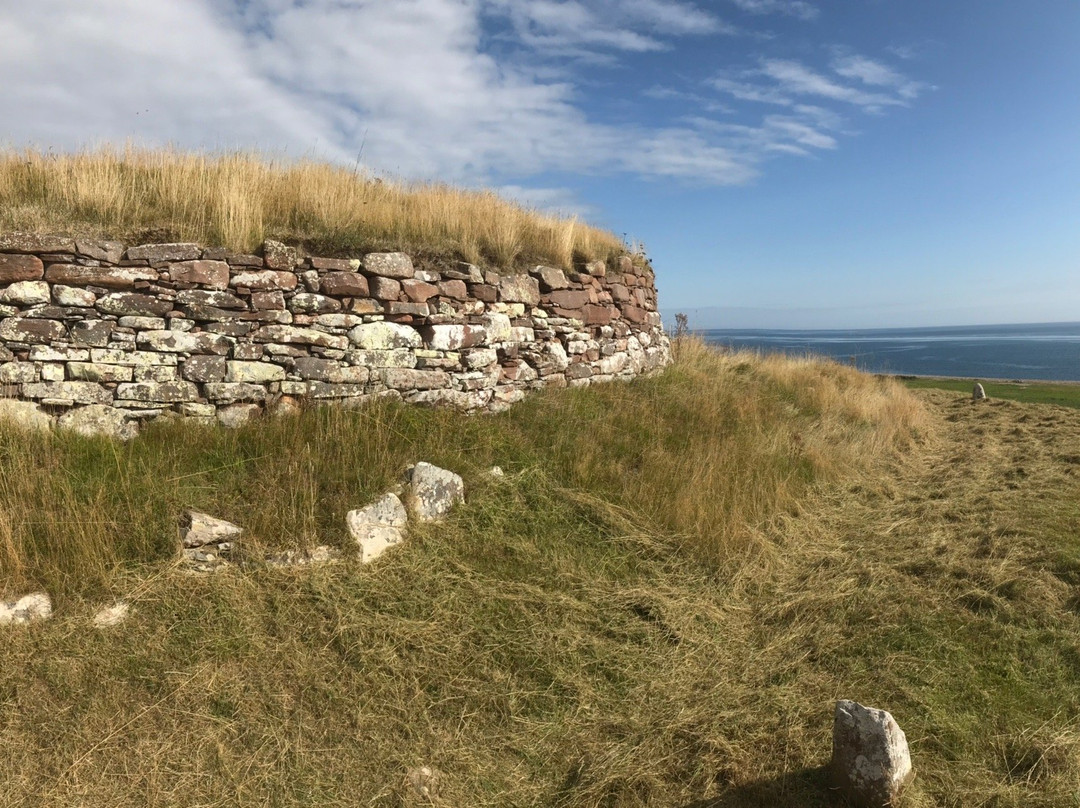 Carn Liath Broch-Golspie必去景点