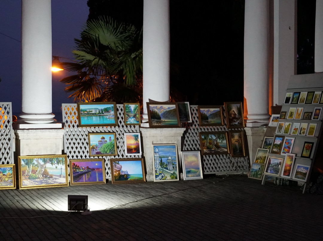Colonnade at the Promenade of Sukhumi-Sukhumi必去景点