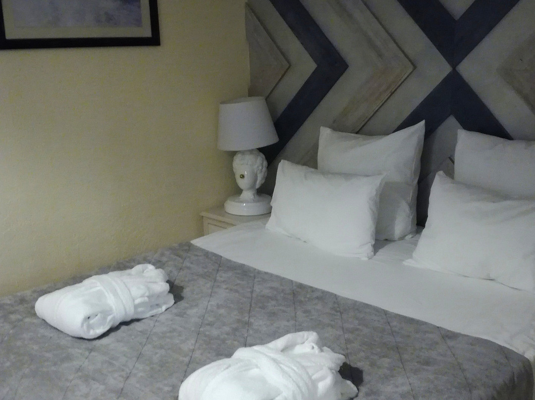 Mama Leone Hotel主图