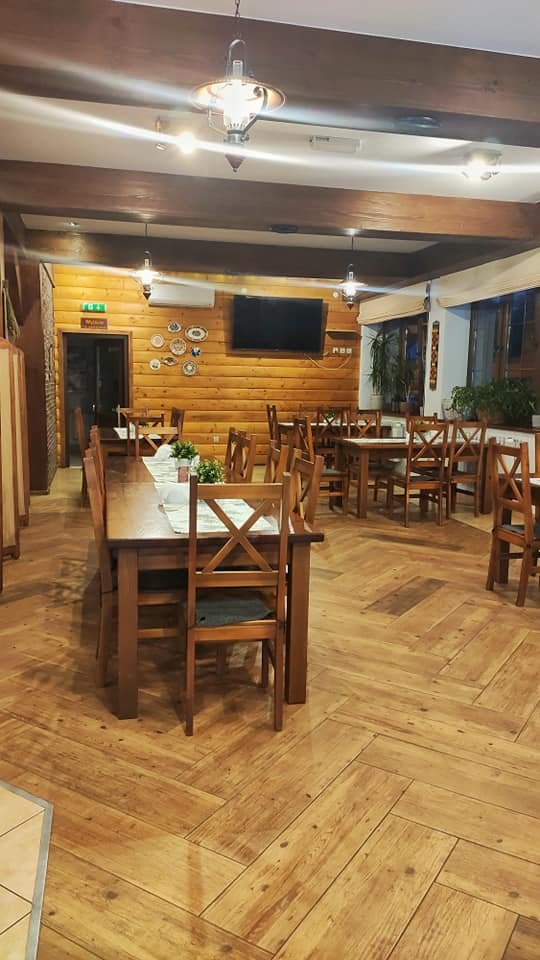 Pensjonat Karczma Karnasow-餐饮