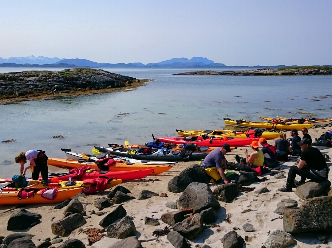 Helgeland Kayak景点图片