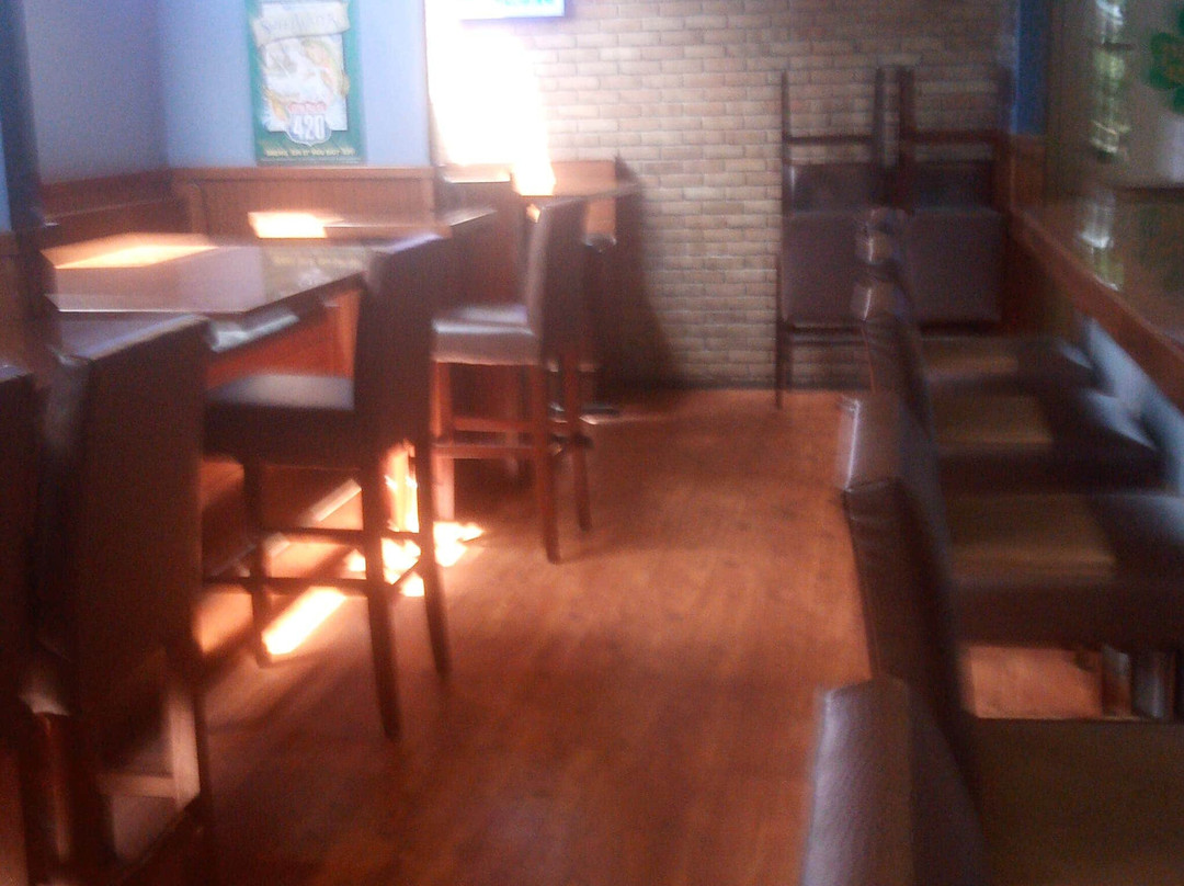 Iron House Bar & Grill