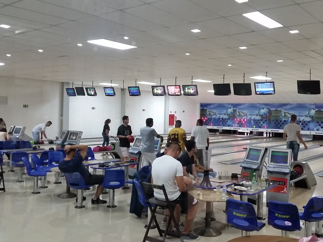 Vegas Bowling-梅迪亚内拉必去景点