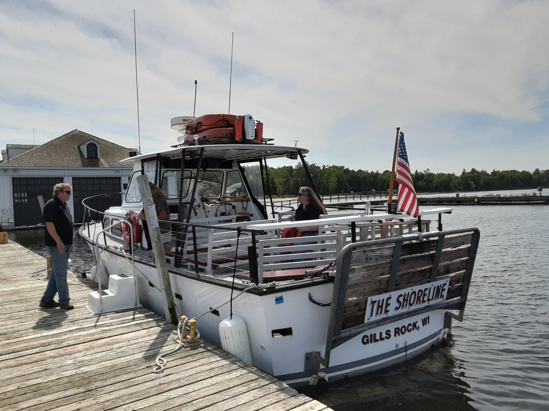 Shoreline Boat Tours-Gills Rock必去景点