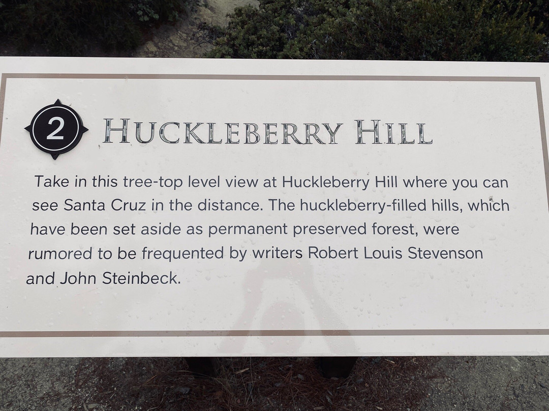 Huckleberry Hill-圆石滩必去景点