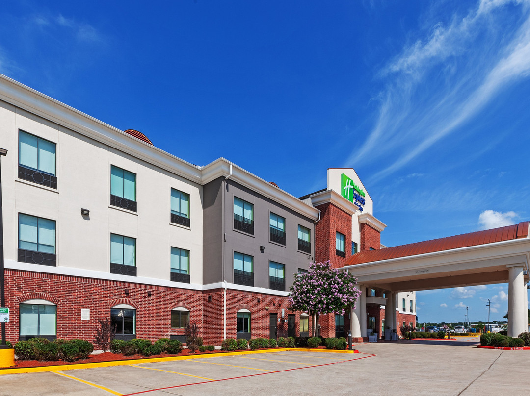 Holiday Inn Express & Suites Sealy by IHG主图