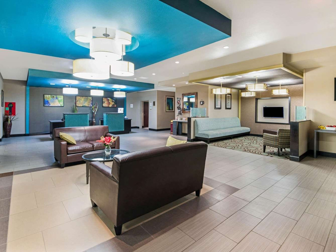 La Quinta Inn & Suites By Wyndham Durant主图