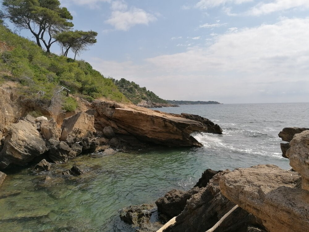 Cala de l'Àliga景点图片