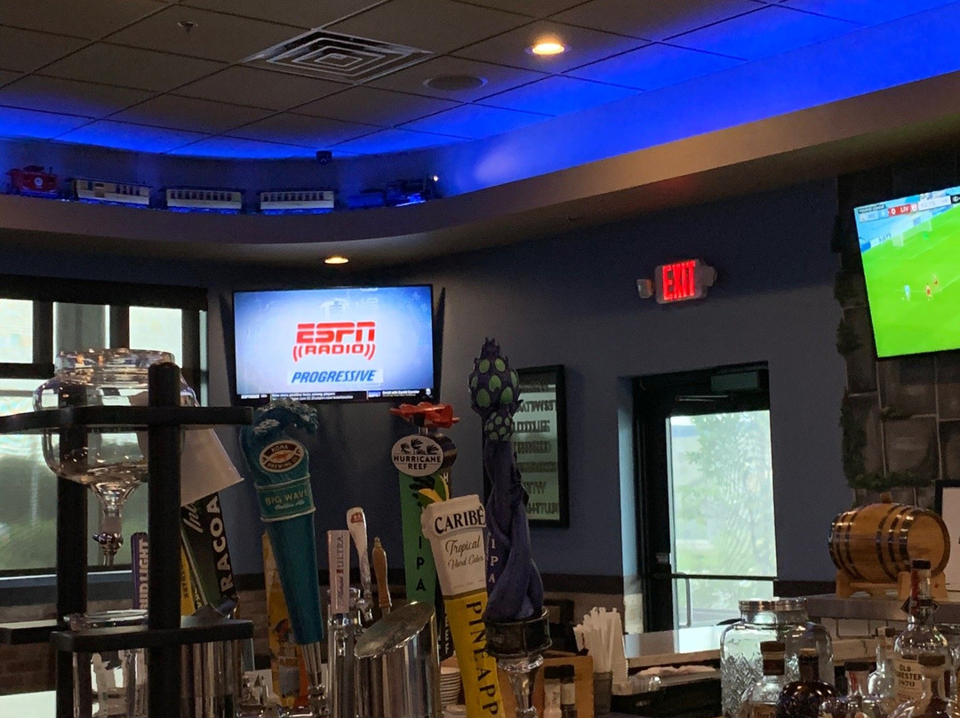 Days Inn by Wyndham Titusville Kennedy Space Center主图