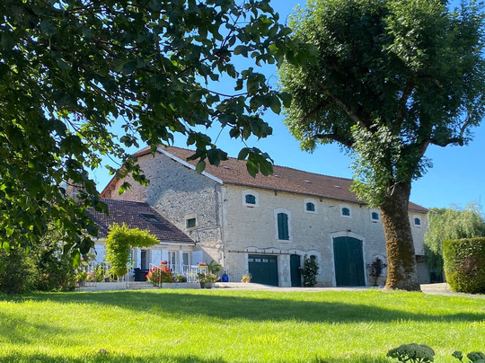 Colombey les Deux Eglises-Cely必去景点