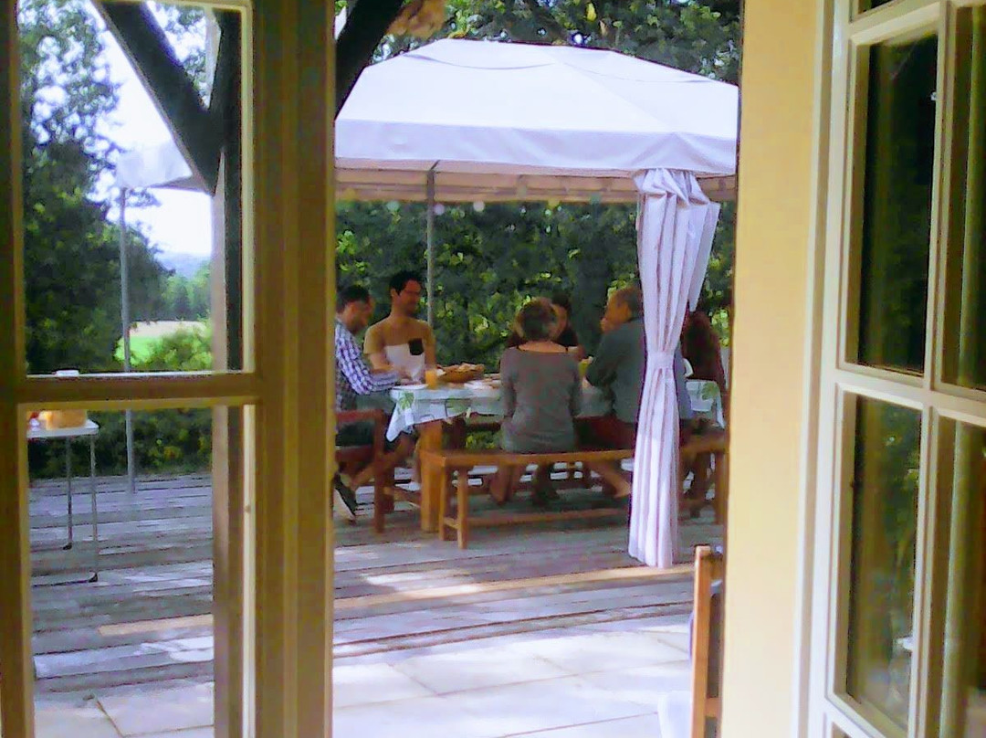 La Pierre Plantée主图