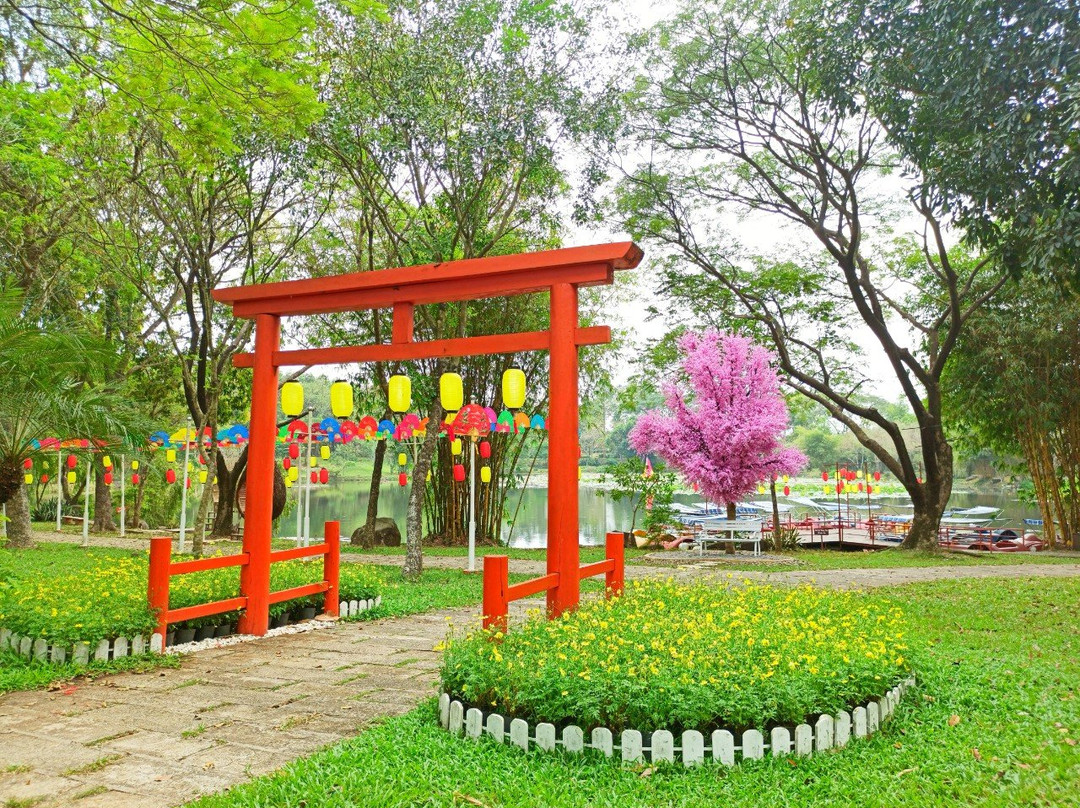 Giang Dien Waterfall Tourist Site-Trang Bom必去景点