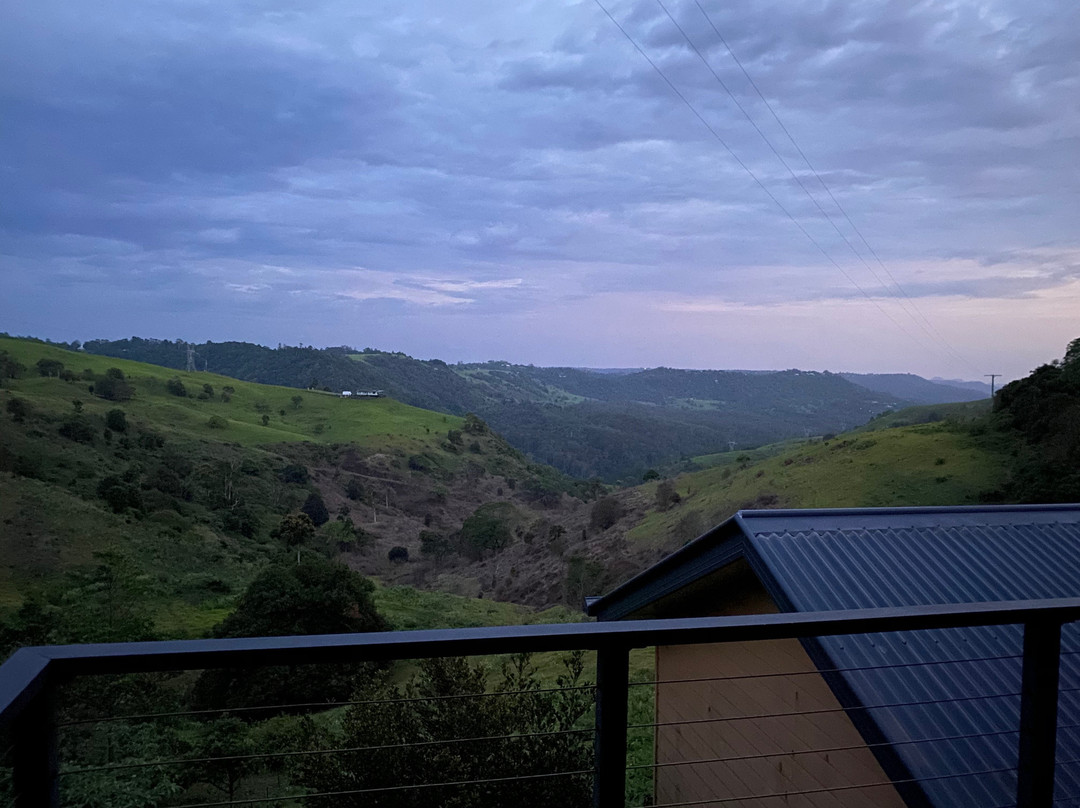 Top of the Hill主图