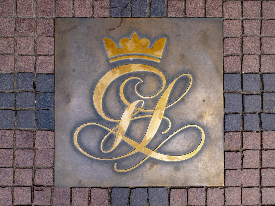 隆德大酒店主图