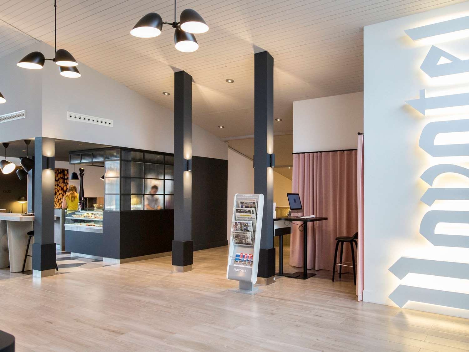 Novotel Lille Aéroport-官方