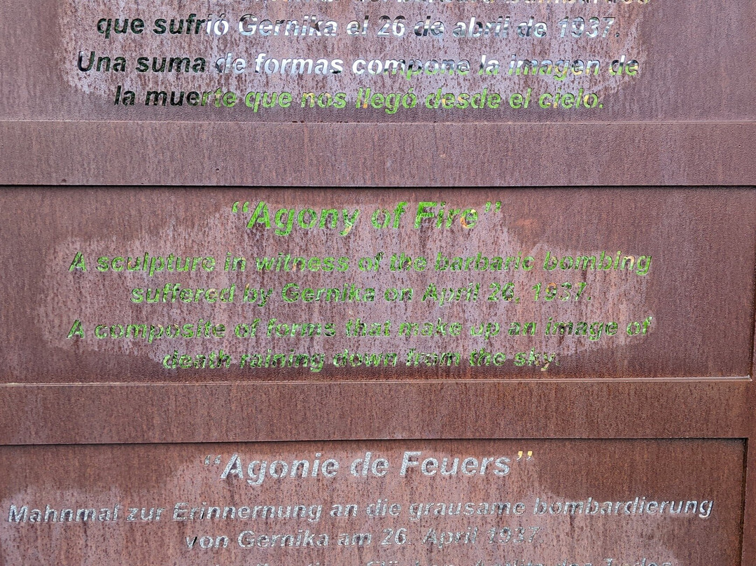 Estatua Agonia De Fuego