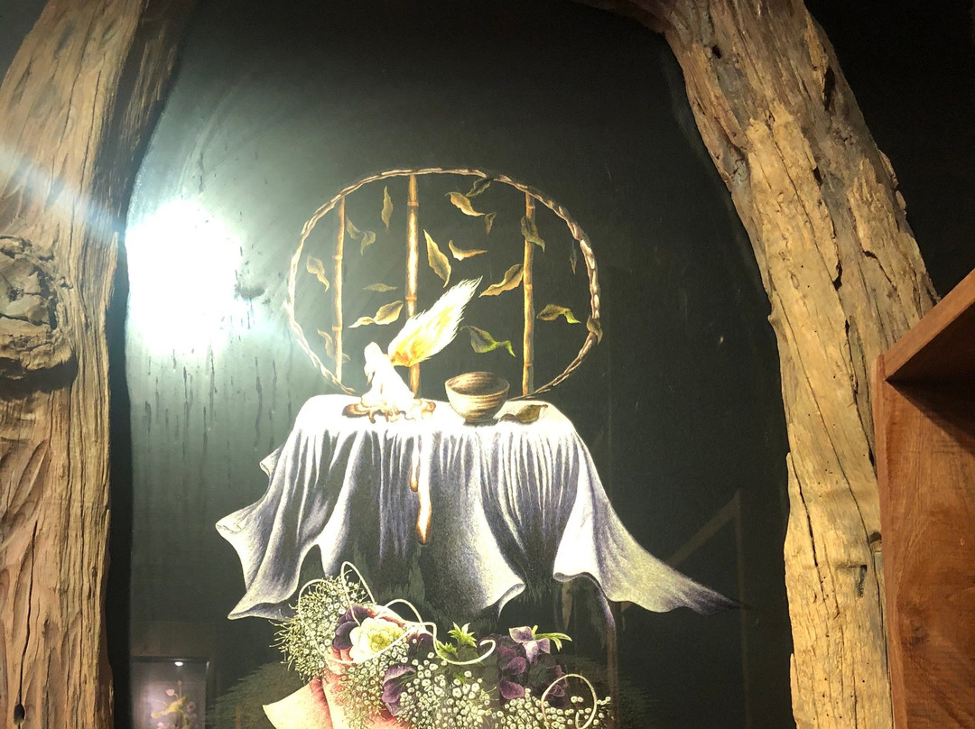 XQ Hand Embroidery-顺化必去景点