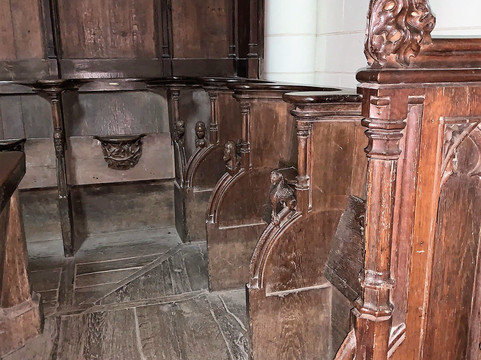 Collegiale Saint-Martin-Troo必去景点