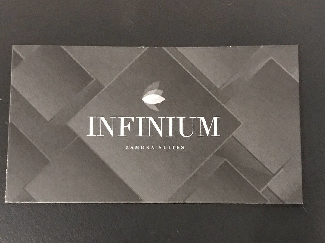 Infinium Zamora Suites主图