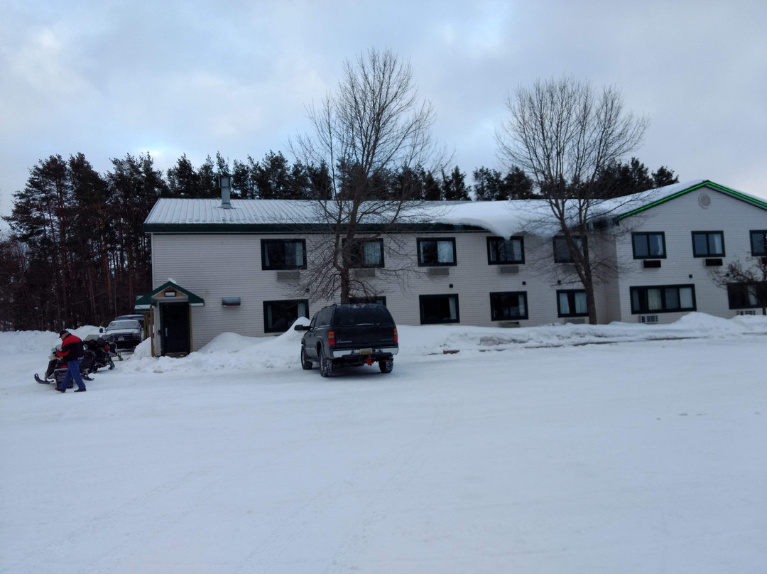 Pleasant Moose Lodge主图