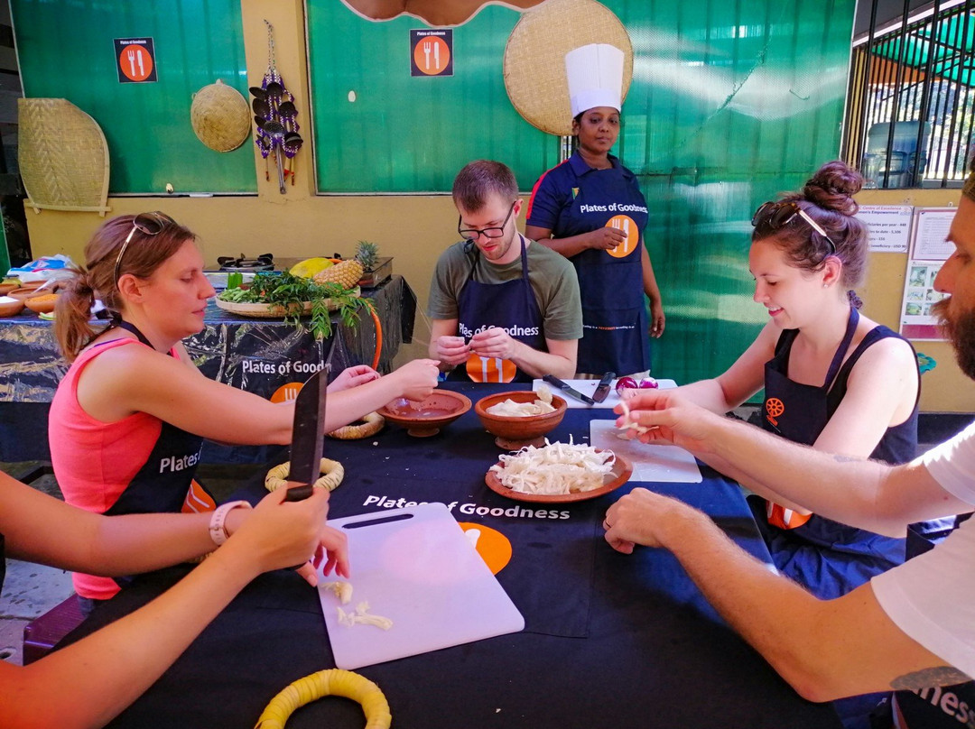 Plates of Goodness-希克杜沃必去景点