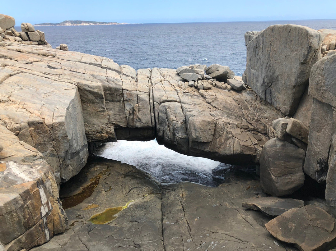 The Gap and Natural Bridge景点图片