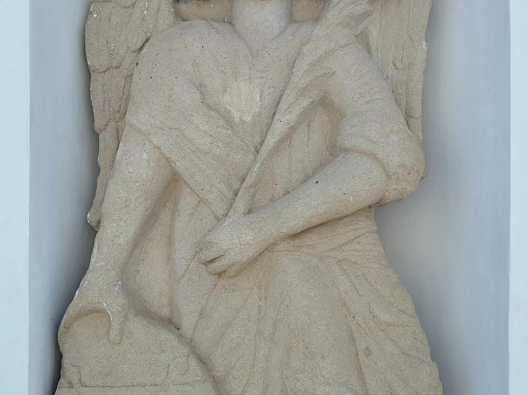 Monument Elizavetinskiye Gates-Orenburg必去景点