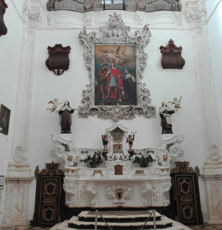 Chiesa di San Vito Martire-奥斯图尼必去景点