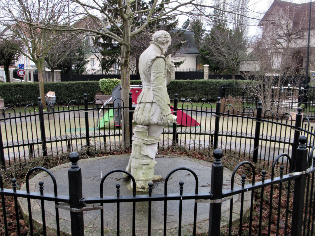 Statue de Bernard Palissy-Joinville-le-Pont必去景点