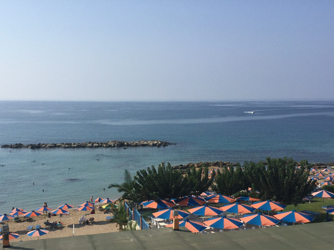 Corallia Beach Hotel Apartments主图