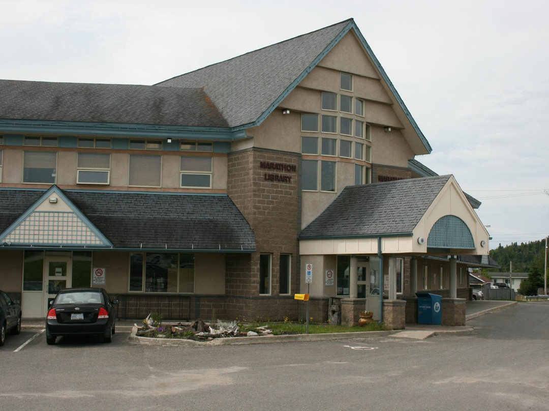 Marathon Public Library-Marathon必去景点