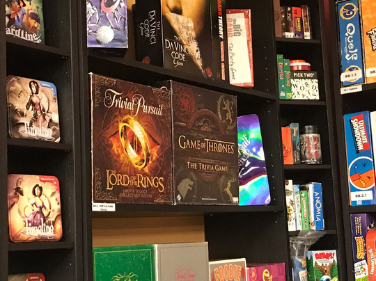 Beaverlodge旅游景点-Card's Board Game Cafe