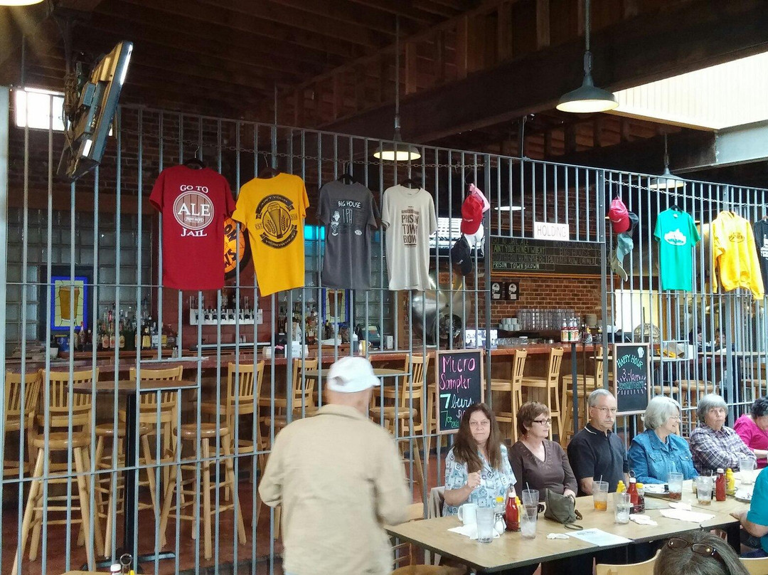 Linn旅游景点-Prison Brews