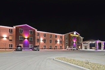 Best Western Plus Carousel Inn & Suites主图