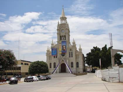 Catedral de Sullana景点图片