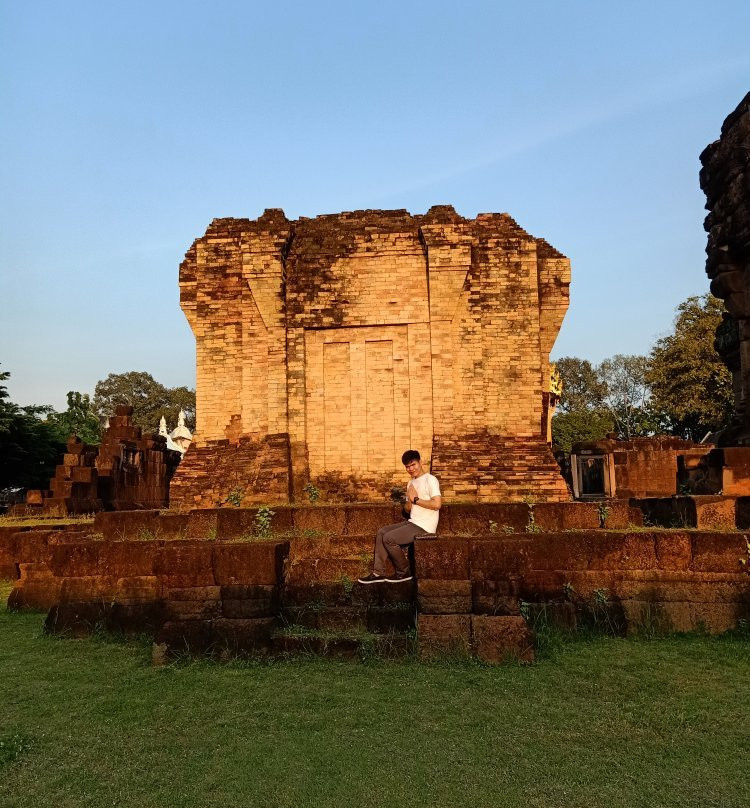 Prasat Hin Wat Sa Khampaeng Yai-乌浦奔披柿必去景点