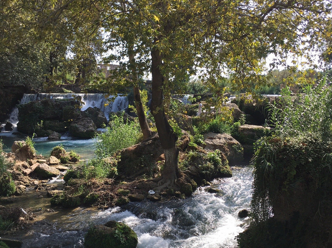 Tarsus Waterfall景点图片